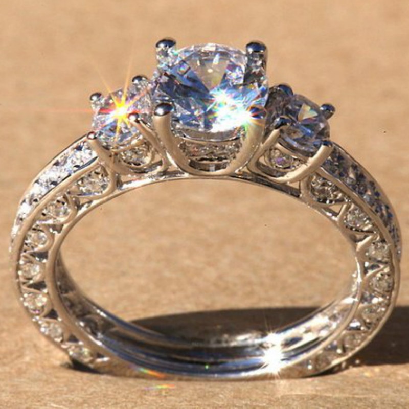 Fashionable-Diamond-Rings